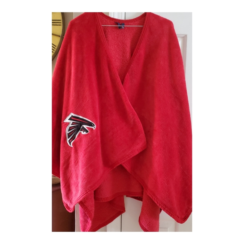 Atlanta Falcons Women's Officially Licensed NFL Silk Touch Throw Blanket Wrap